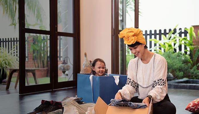 Anda tidak perlu khawatir jika harus mengembalikan barang saat berbelanja