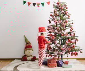 The season of giving just got a whole lot easier with PayPal.