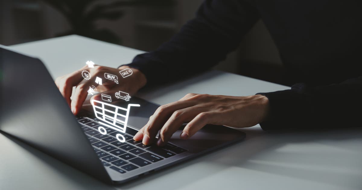 6 Ways to Accept Payments Online Without a Website | PayPal US