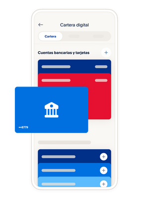 Tarjetas de crédito y débito en un celular, lo que ilustra las diferentes formas en que puedes cargar tu cartera digital.