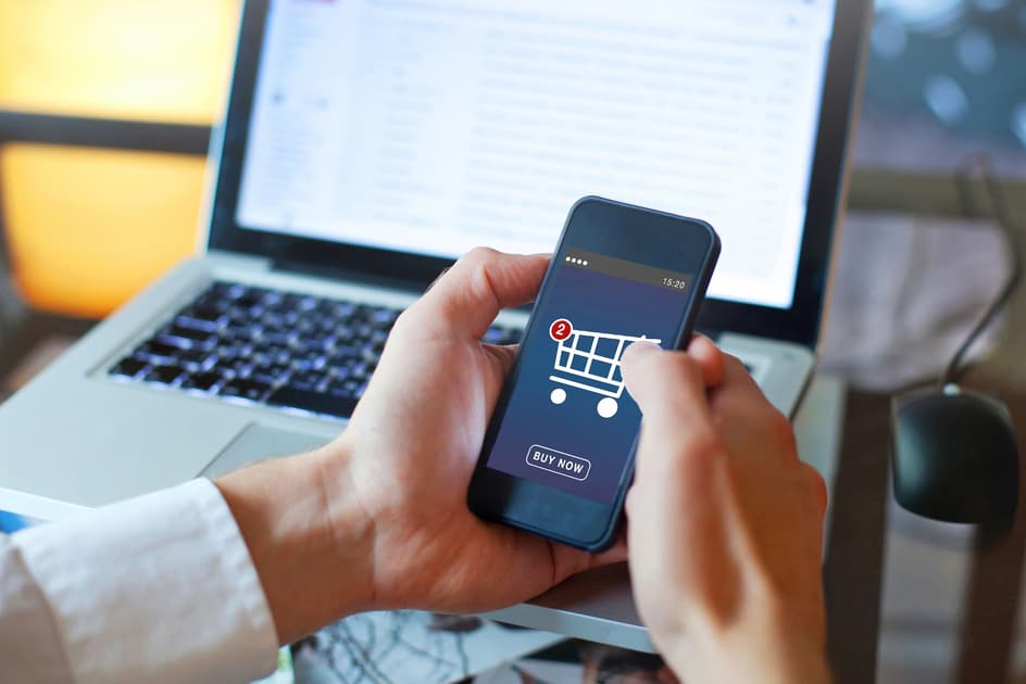 One-Click Checkout: What It Is and Why to Use It | PayPal UK